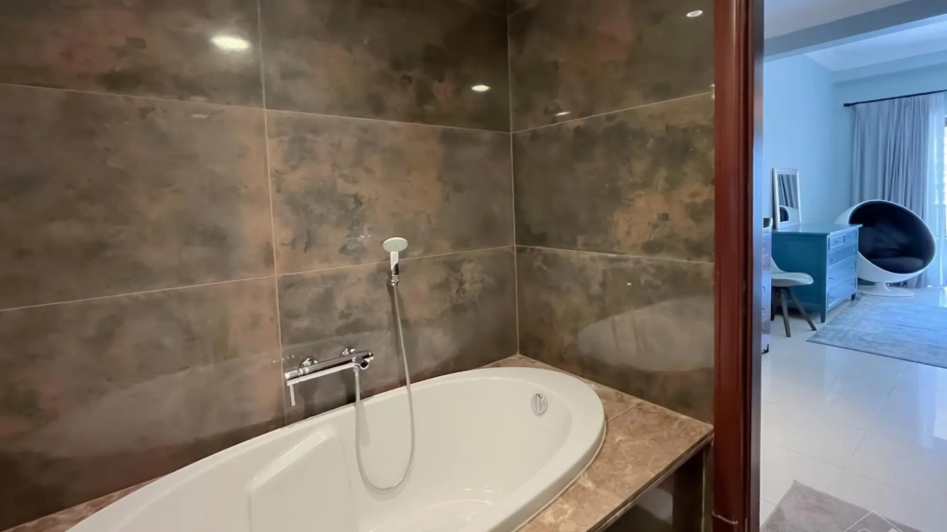 Luxury 2Bedroom With Balcony & View Palm Dubaj